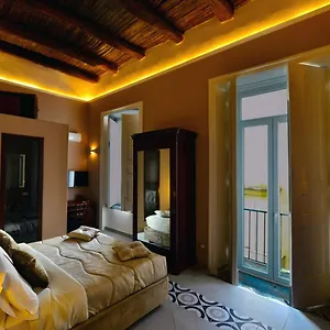 Xenia Neapolis , Napoli Italia