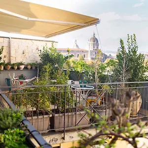 Bed & Breakfast Rooftop53, Aeroporto di Catania Fontana Rossa